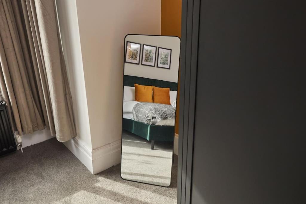 Cosy 3-Bedroom House In Seaham - Street Parking エクステリア 写真
